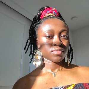 Meet your Posher, Yumi